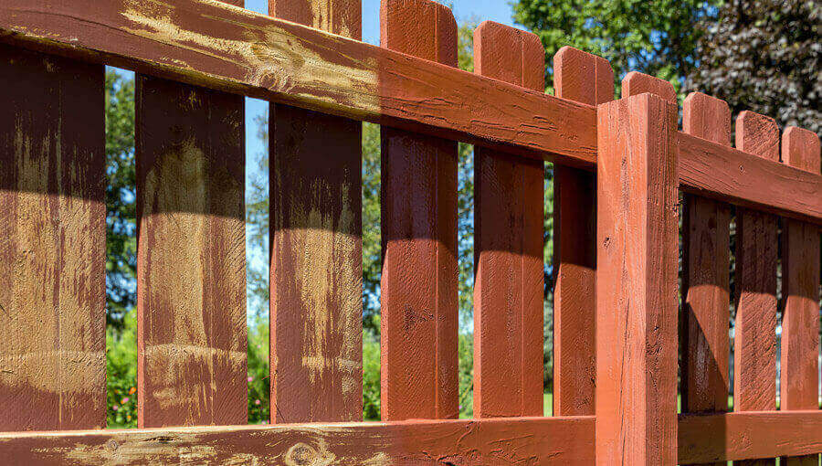 fence painting Bedford