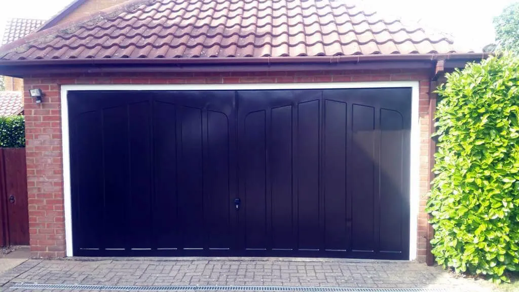 After Garage Door Painting Pavenham - Image 1